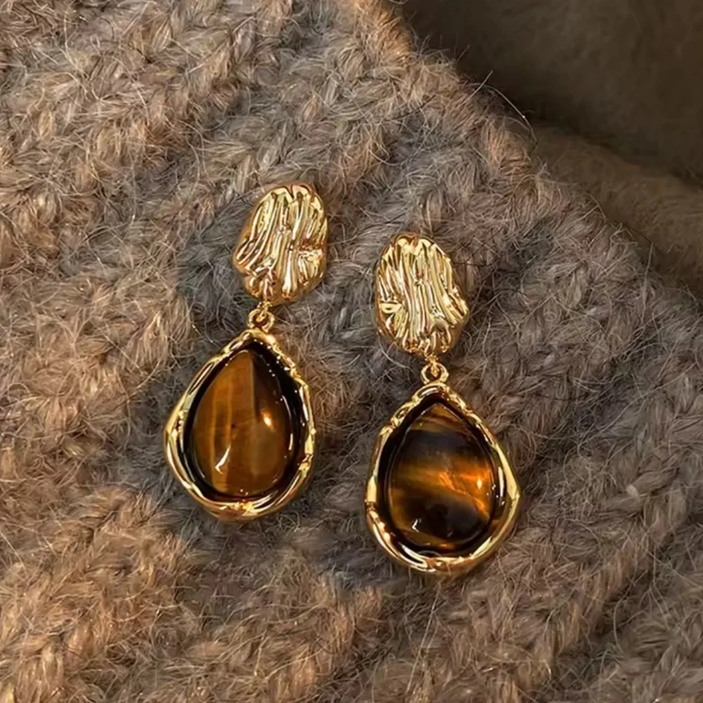 Brown Teardrop Gem Earrings –Gold Textured Statement Dangles, Retro Chic Jewelry